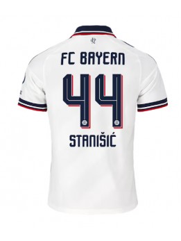 Moški Nogometna dresi replika Bayern Munich Josip Stanisic #44 Gostujoči 2026-27 Kratek rokav Moški Nogometna dresi replika Bayern Munich Josip Stanisic #44 Gostujoči 2026-27 Kratek rokav